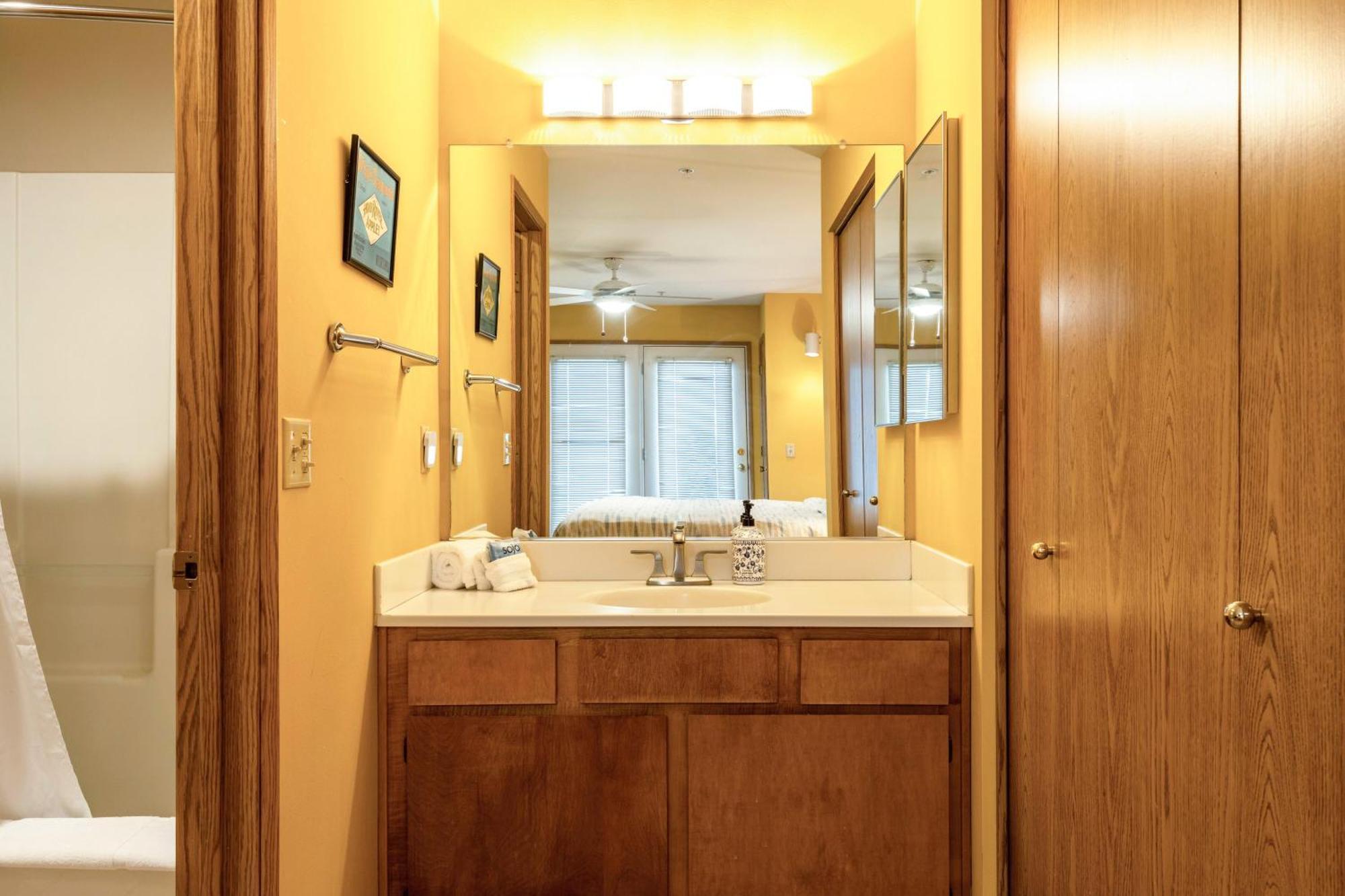 15 Lodge-River View-1BR/2BA Hood River Exterior foto